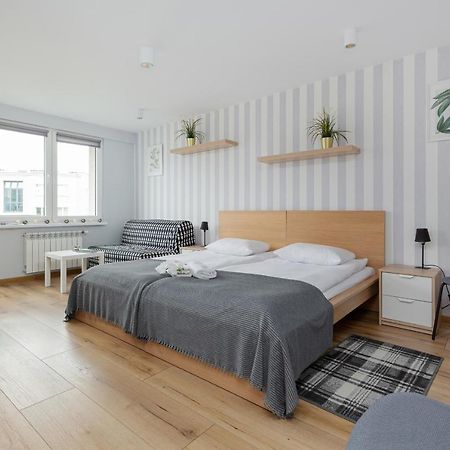 Apartments City Center Powisle By Noclegi Renters Varşova Dış mekan fotoğraf