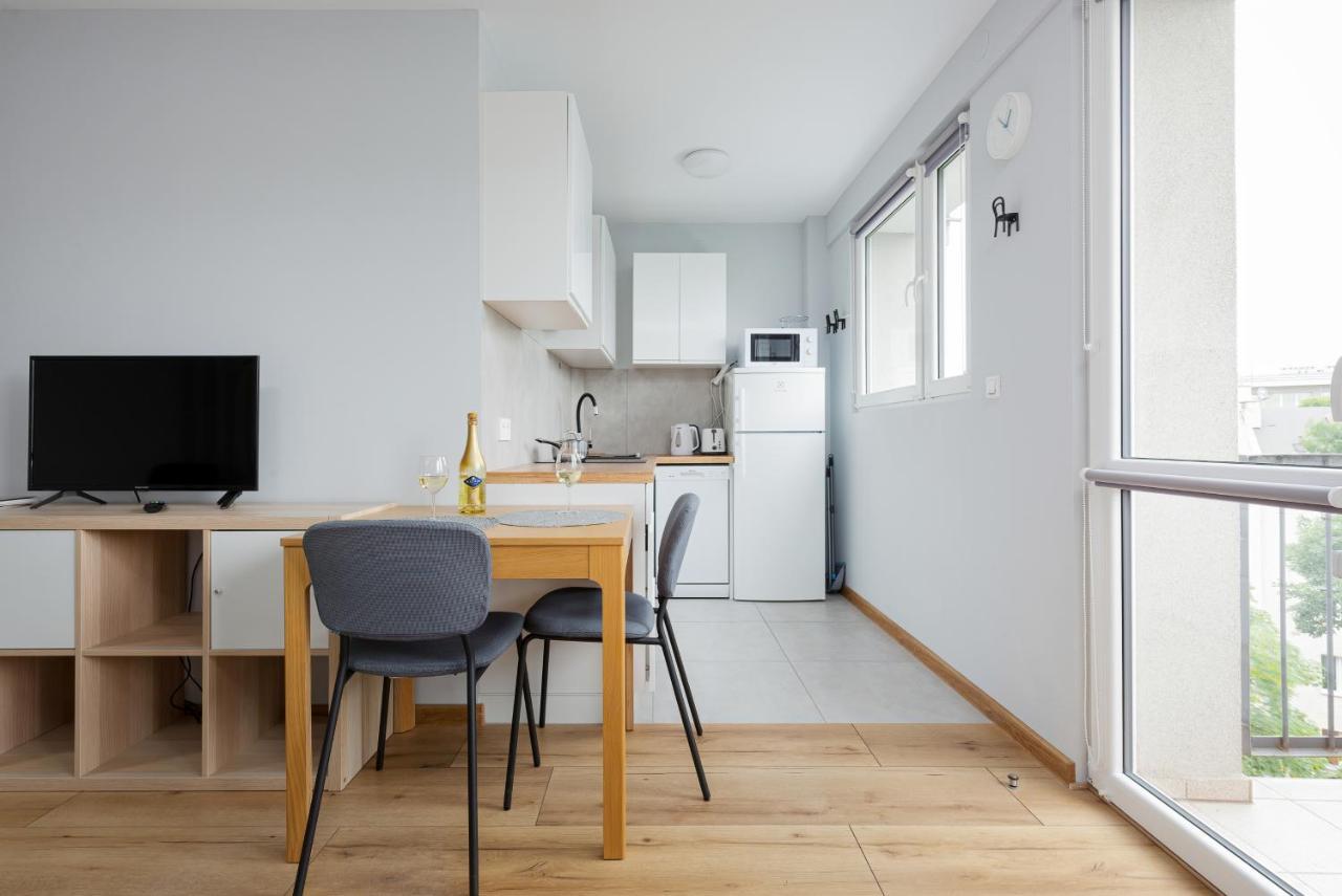 Apartments City Center Powisle By Noclegi Renters Varşova Dış mekan fotoğraf